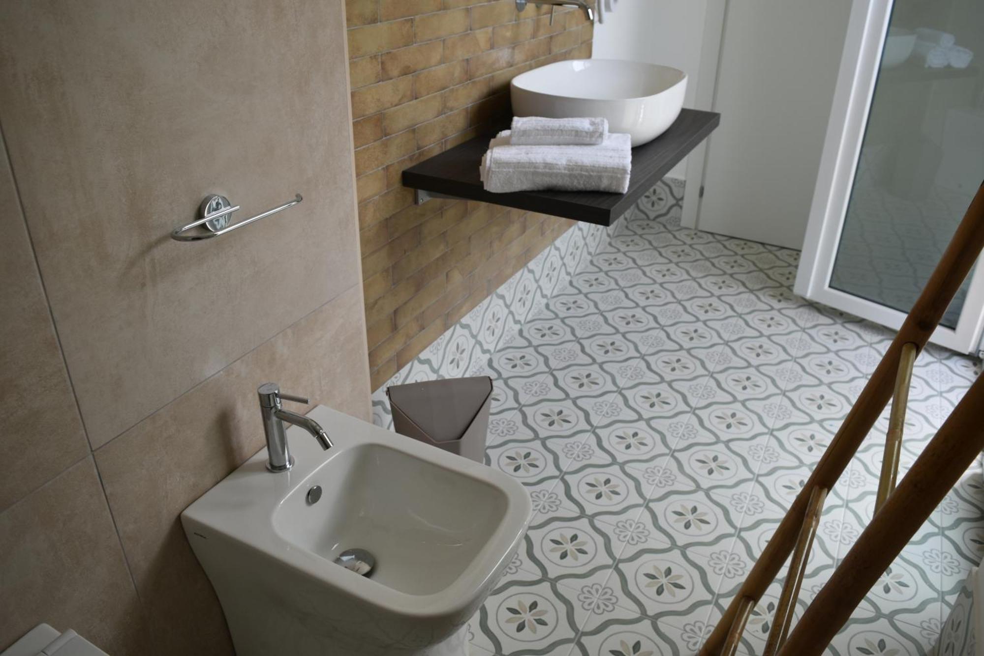 Namuri Comfortable Rooms 阿格里真托 外观 照片
